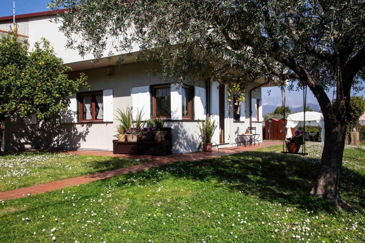 Casa Vacanze Oleandri Villa Ameglia Luaran gambar